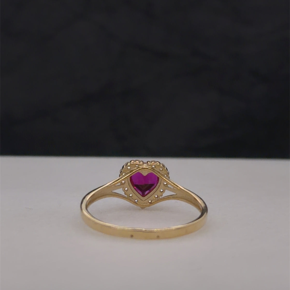 10k anillo corazón cz