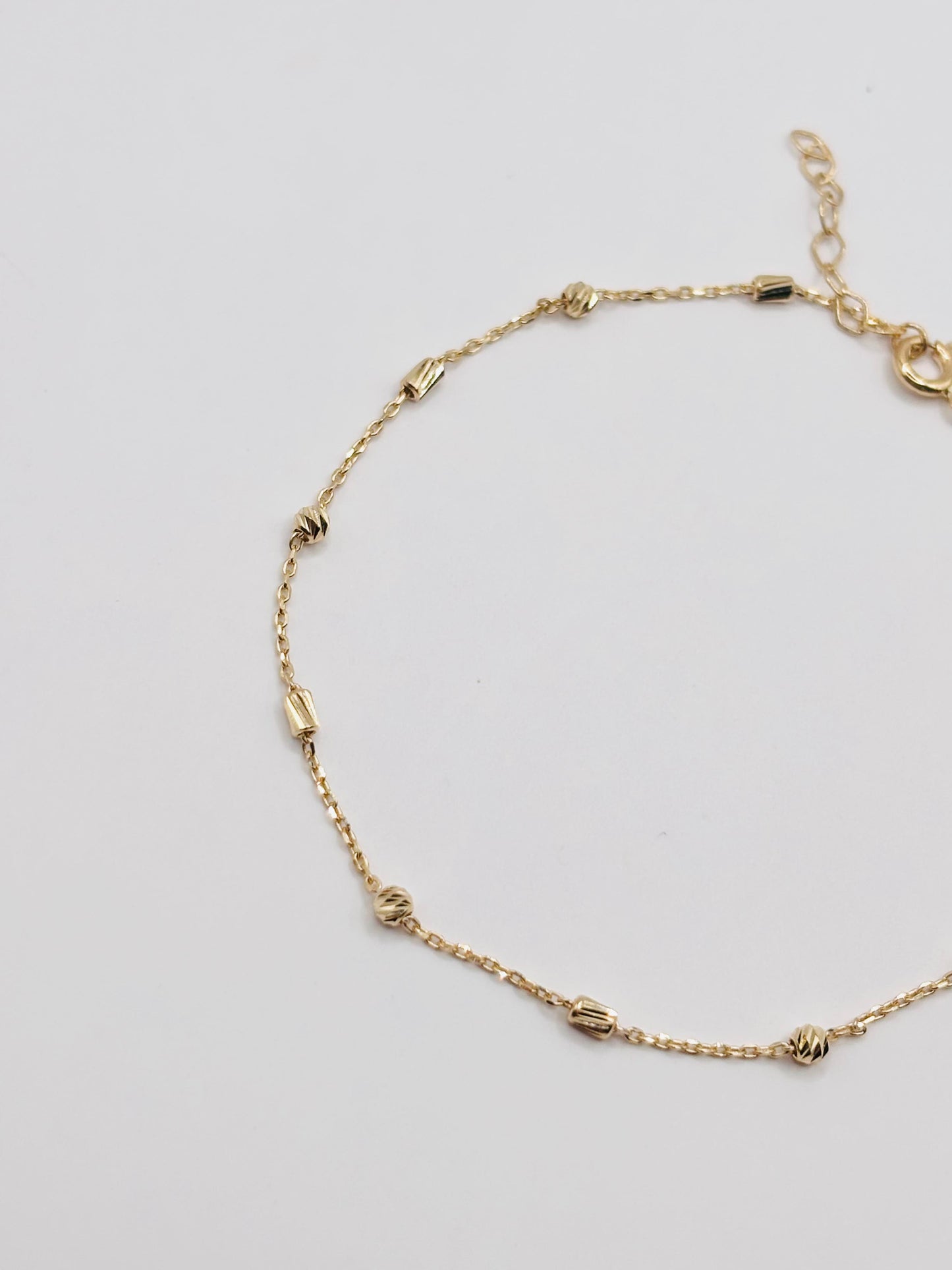 14k bead and bar chain bracelet