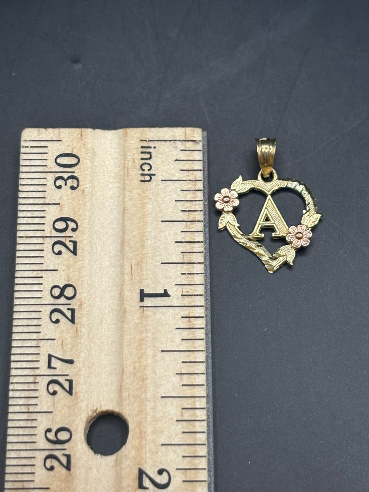14k iniciales con diseño