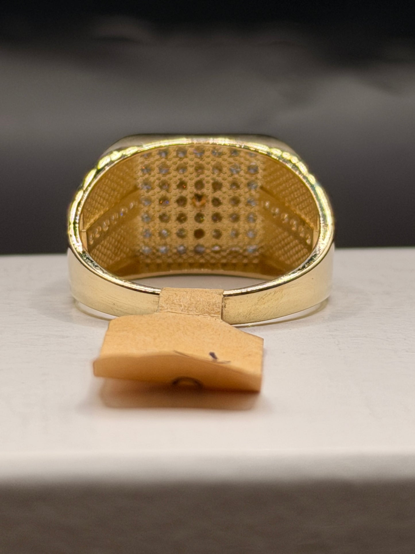 Luxury men’s 14k gold lion ring