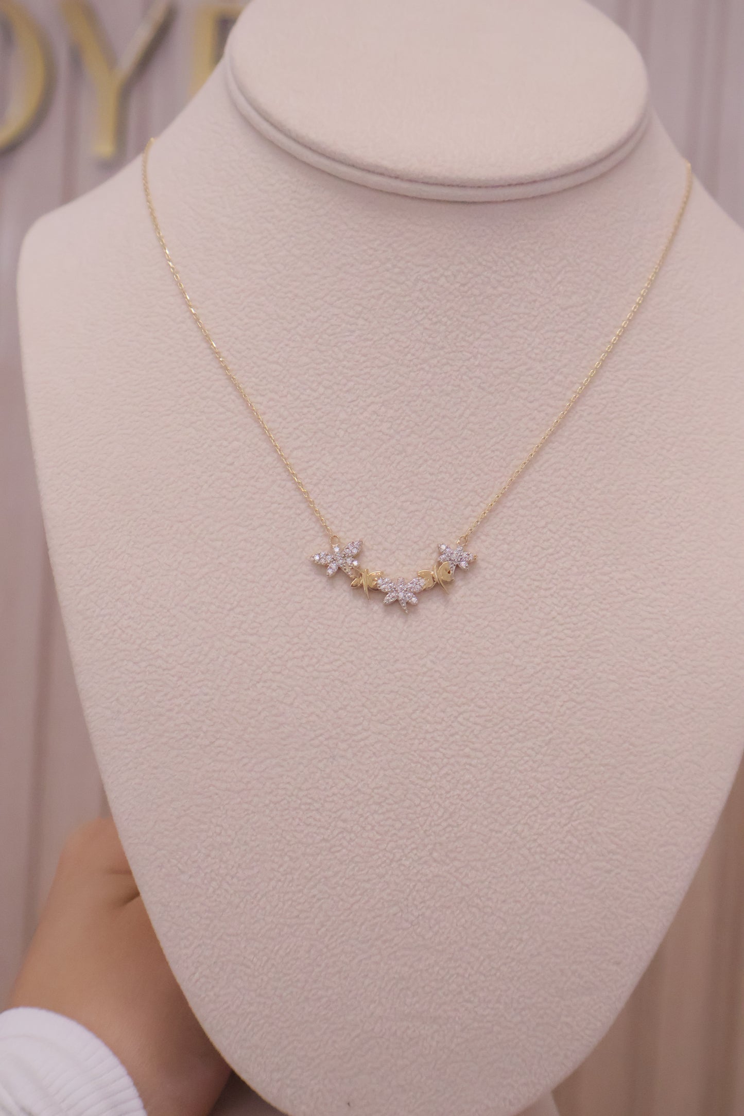 Cadena mujer libelulas