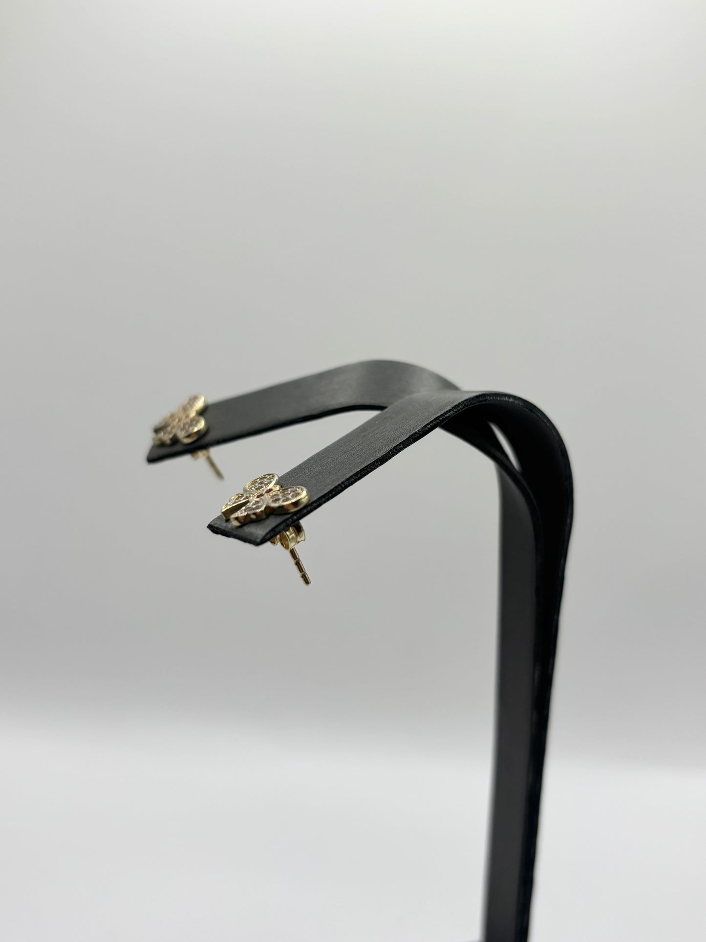 10k butterfly with zirconia