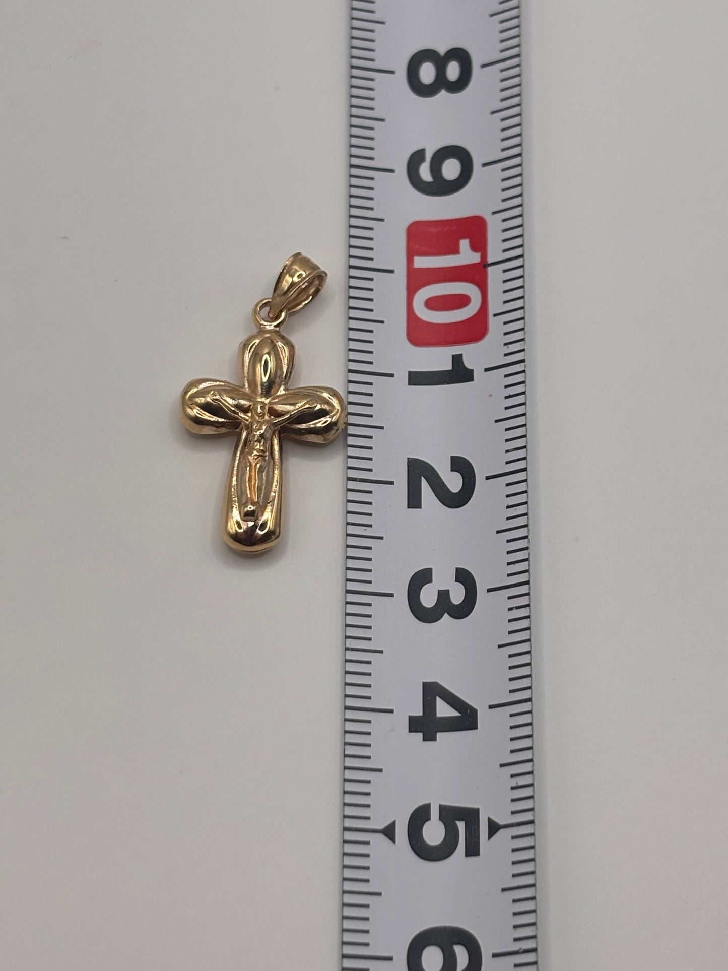 Cross pendant 14k
