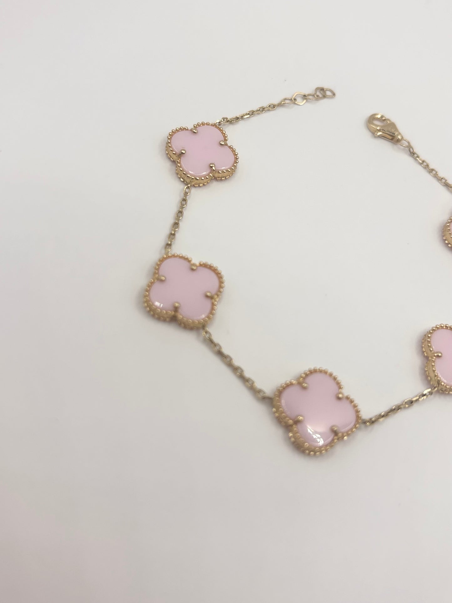 Pink clover bracelet 14k