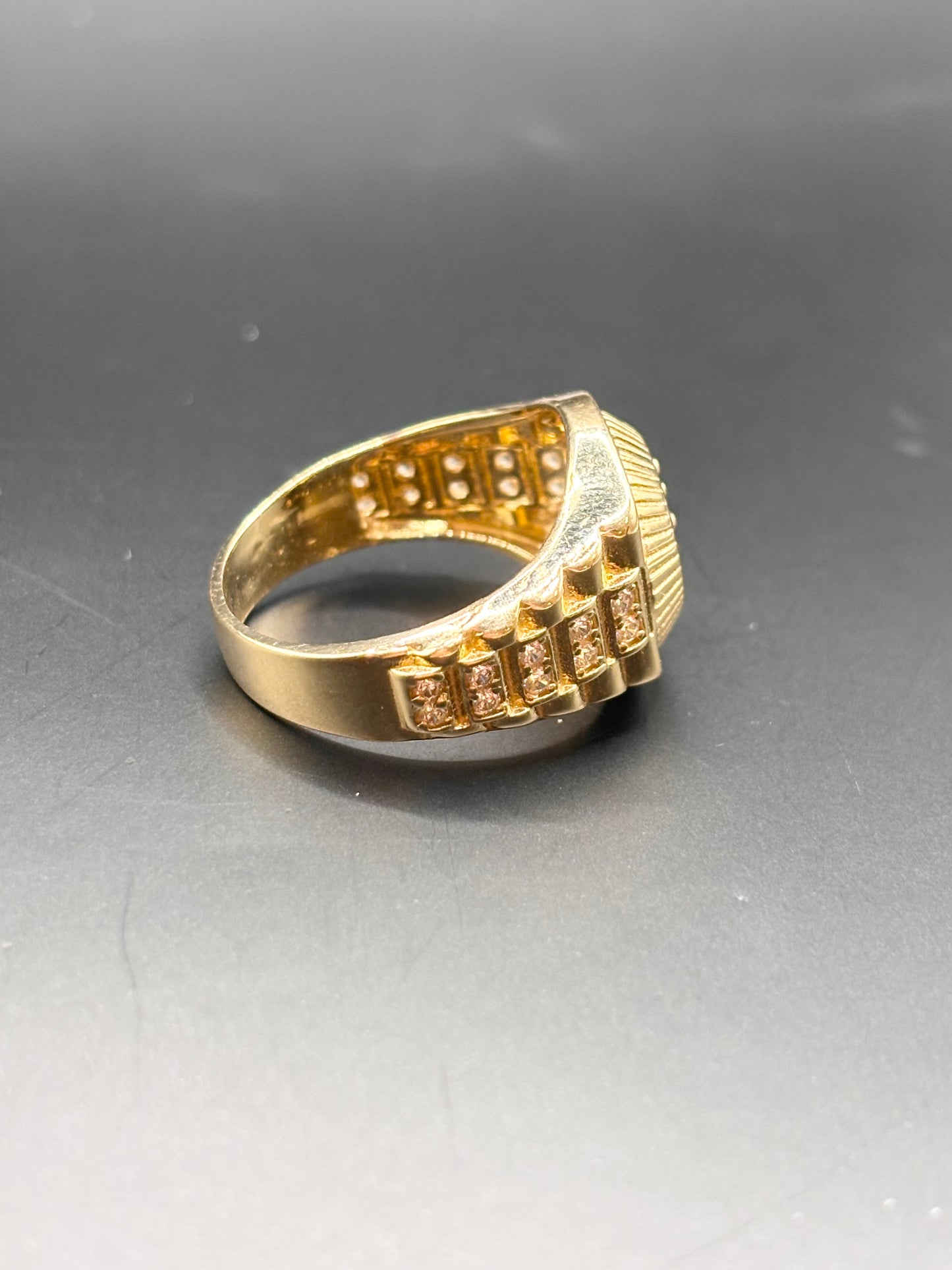 14k men ring solid sz 10