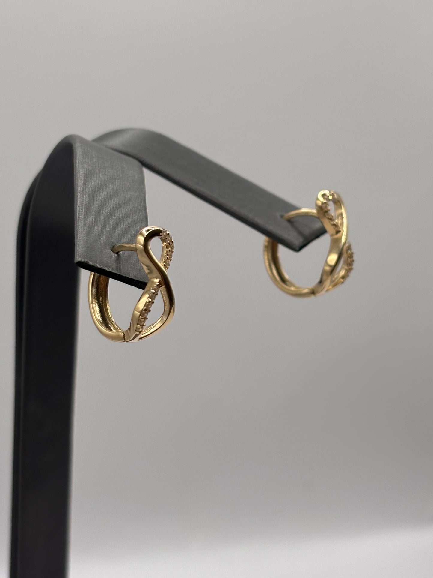 14k Infiniti hoops