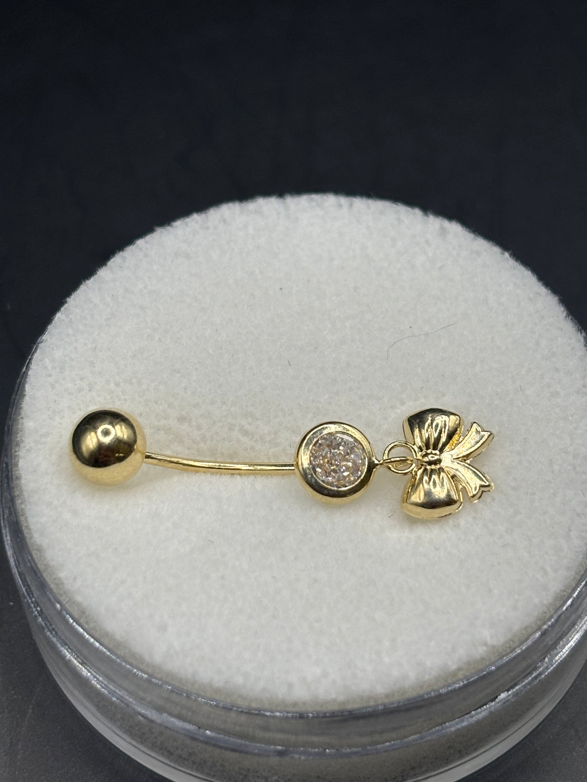 14k gold belly with bow piercing