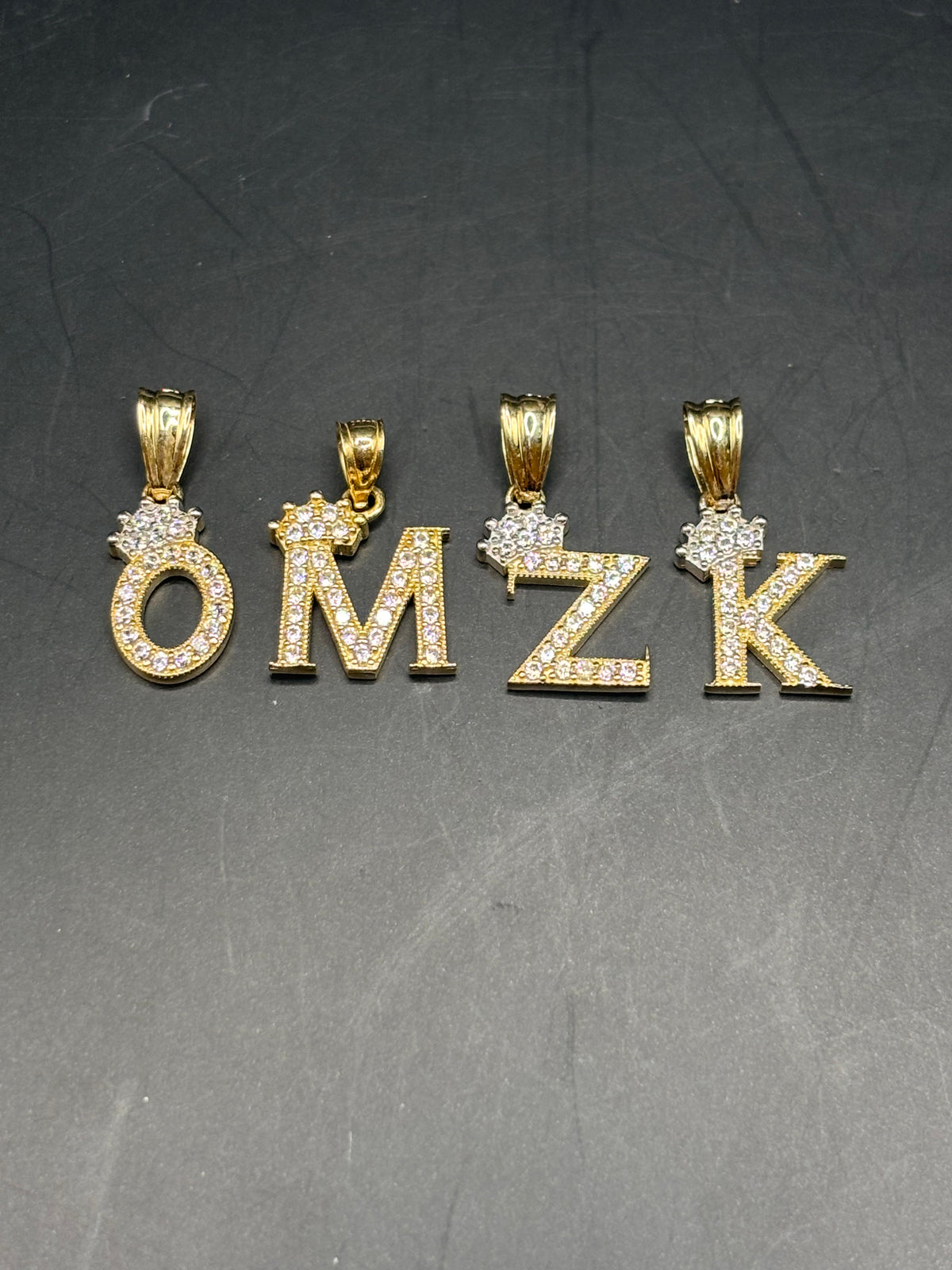 14k inicial cz