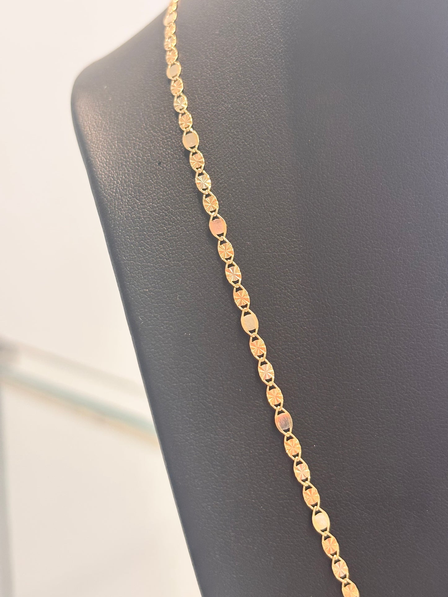 Valentino chain 14k