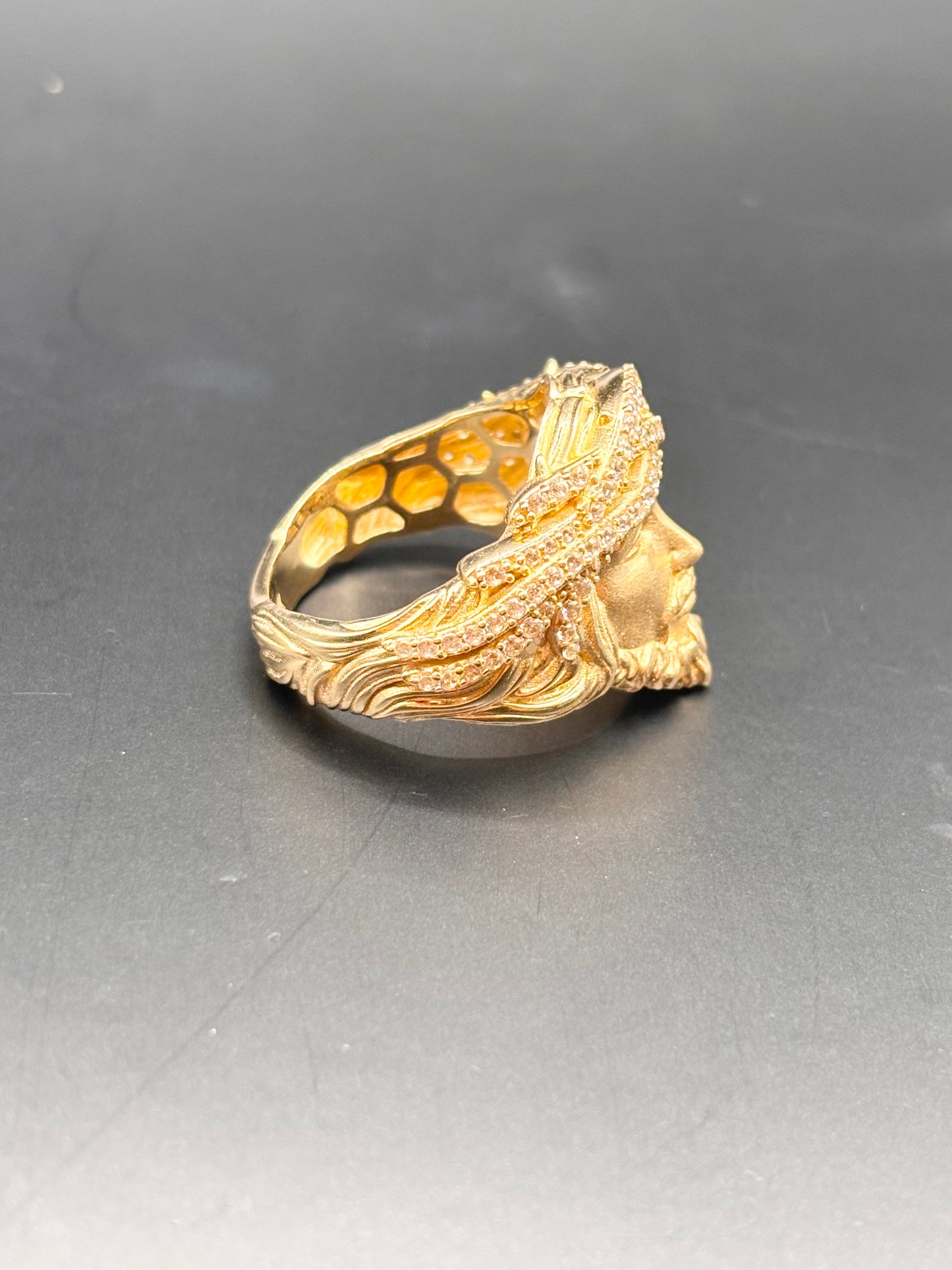 14k Jesús face men ring sz 10.5