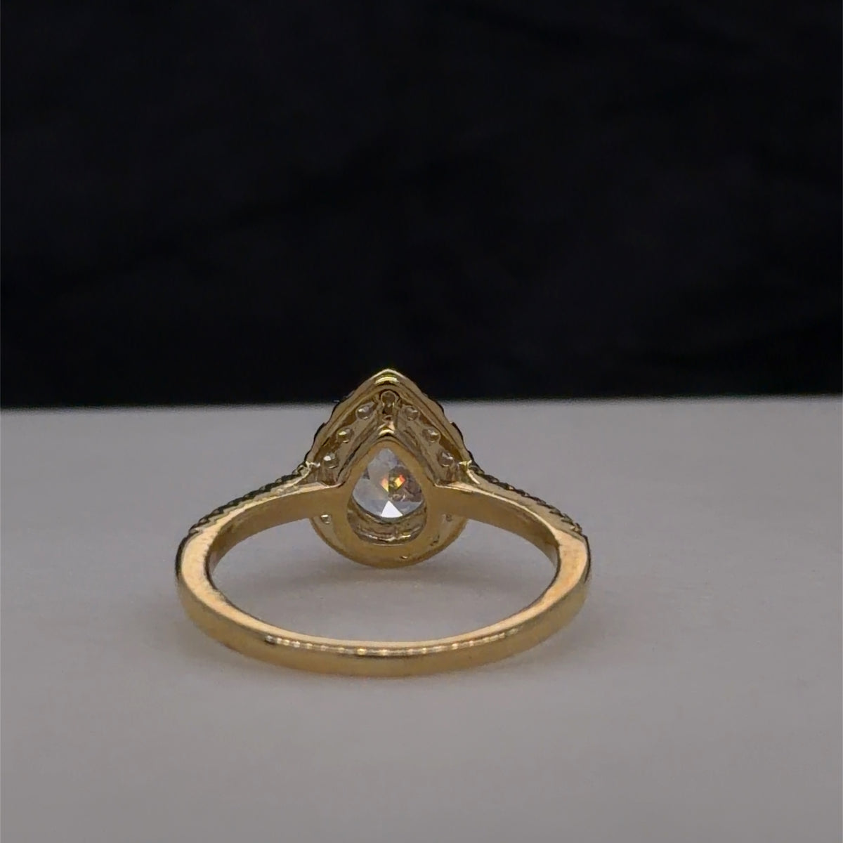 10k gota ring cz