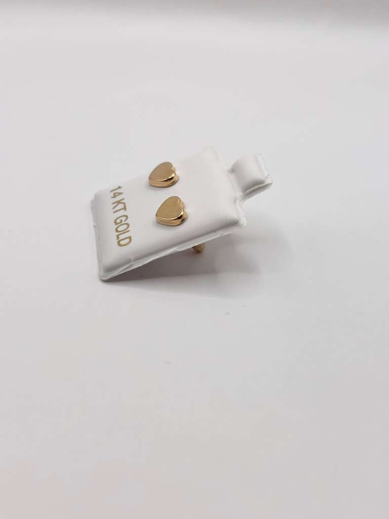 Heart earrings 14k