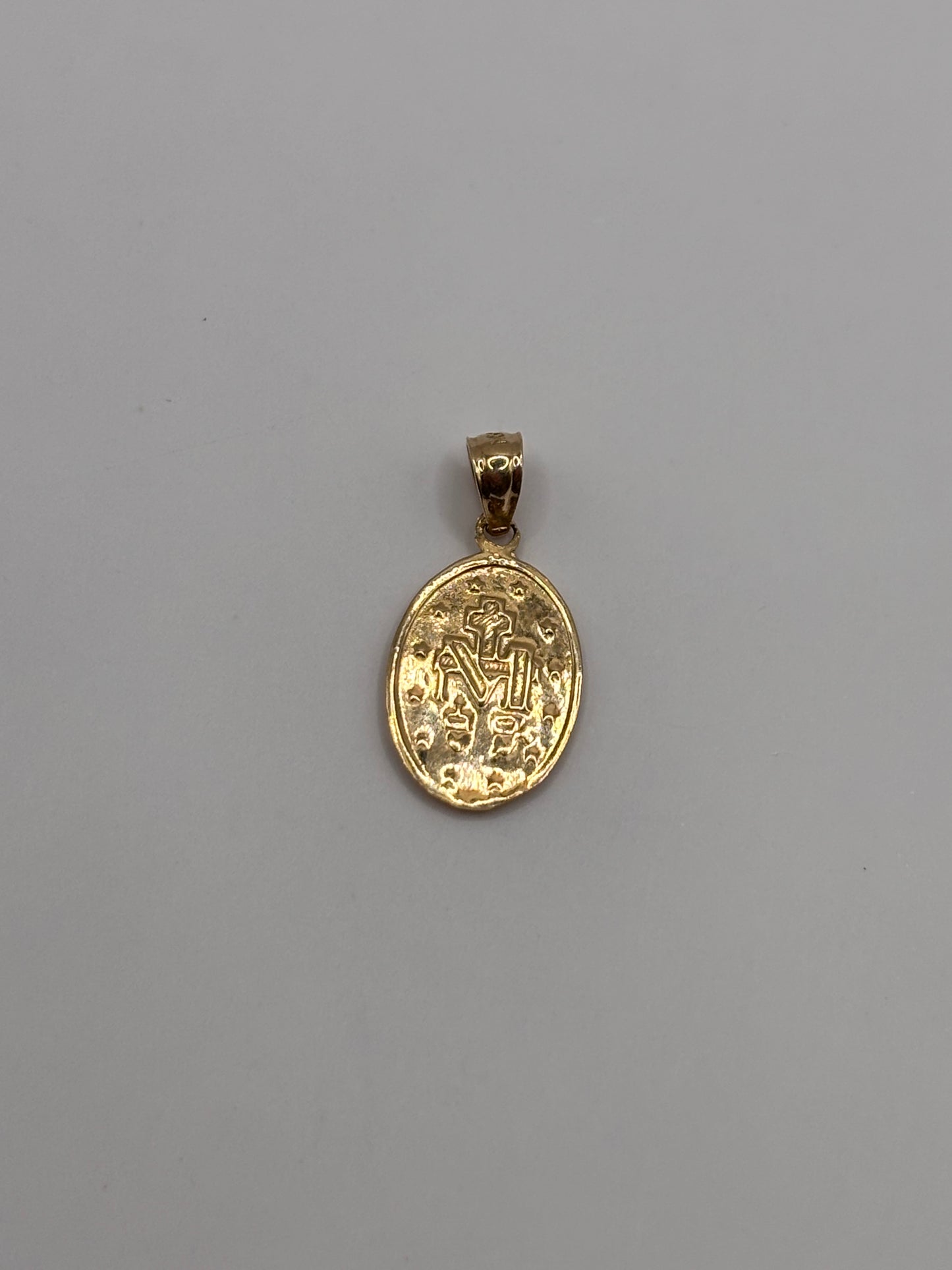 Virgin Mary pendant 14k