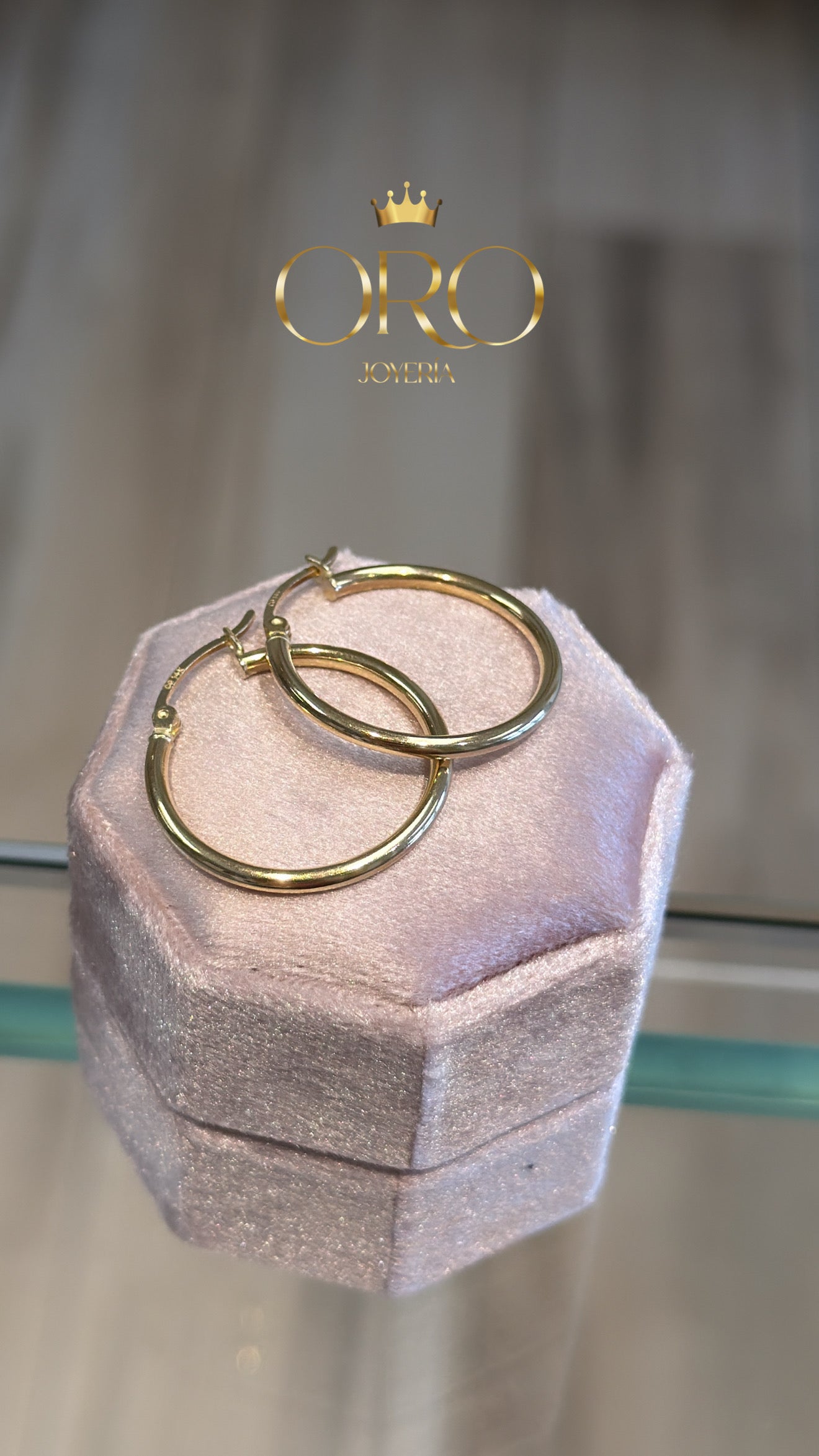 14K Gold Classic Hoop Earrings