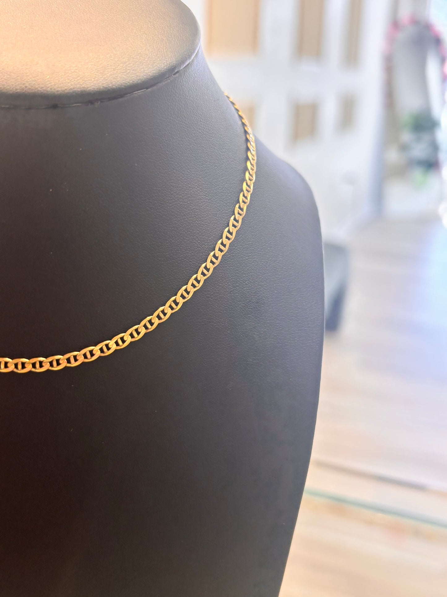 Valentino chain 14k