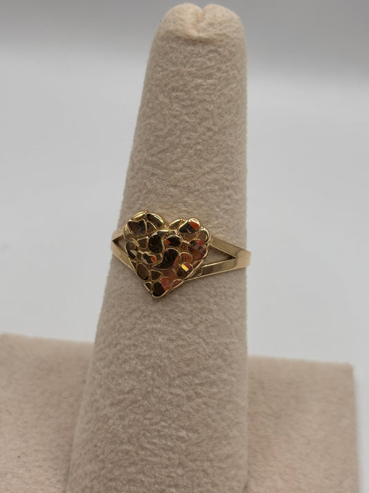 Woman Heart nugget ring 14k