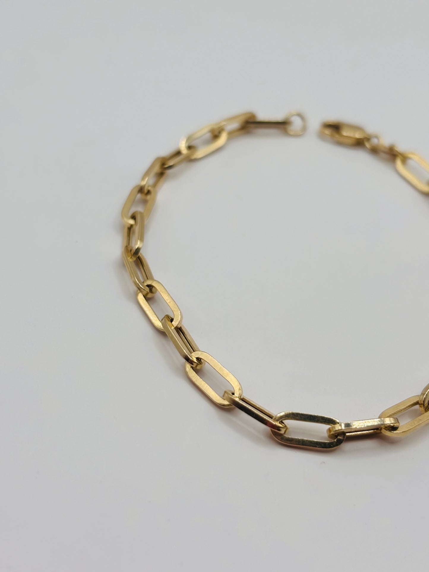 Paper clip bracelet 14k