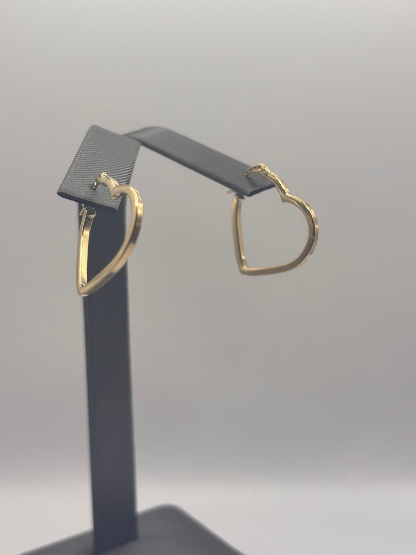 14k heart hoops
