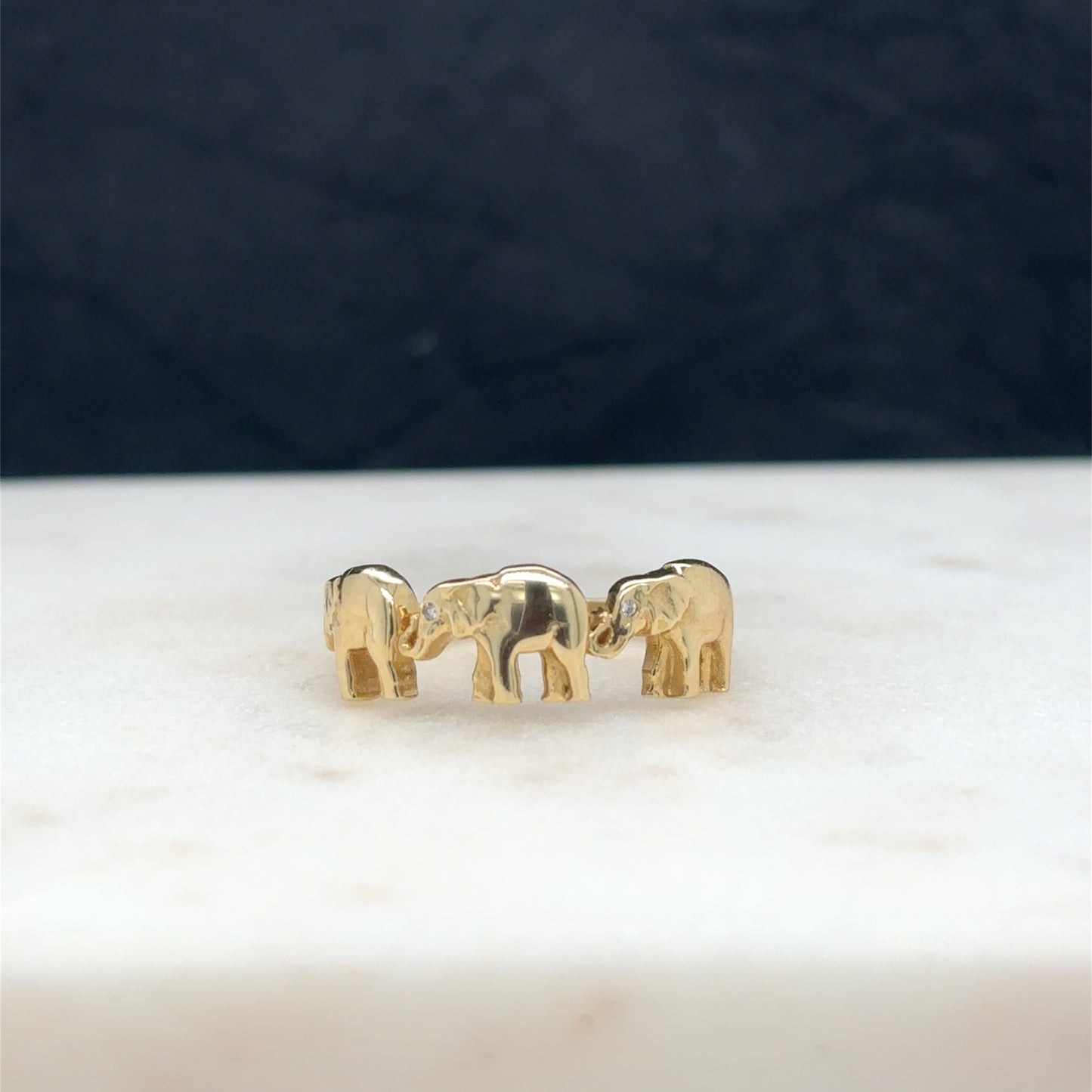 Woman 3 Elephant ring 14k