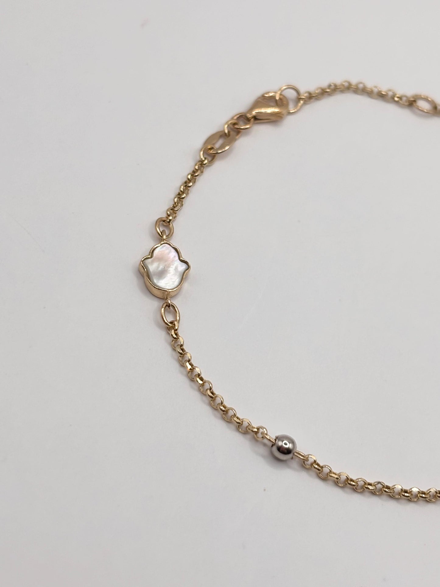 14k mano de fatima of mother of pearl