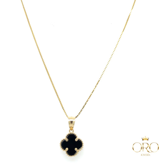 Mini black clover pendant with box chain 14k
